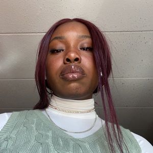 Meet your Posher, Trinity